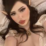 cleoblossom from onlyfans