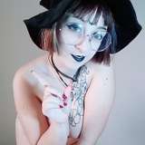 wonderlandkueen from onlyfans