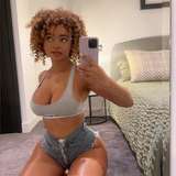 kiarapeachlegit from onlyfans