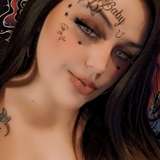 queenbee_420 from onlyfans